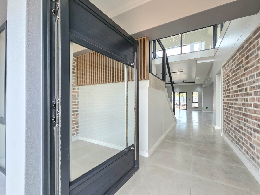 4 Bedroom Property for Sale in Haasendal Western Cape